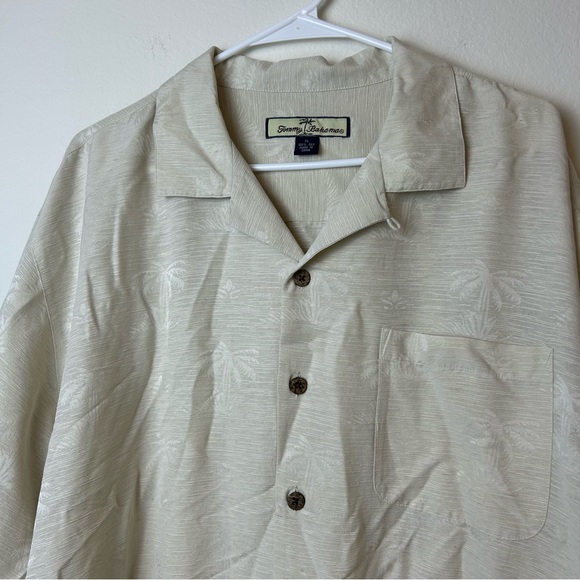 Tommy Bahama Shirt Men’s XL Hawaiian Button Up Silk Short Sleeve Aloha Classic - Picture 4 of 13